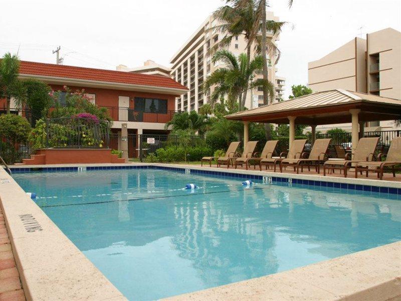 Away Inn Lauderdale-by-the-Sea Exteriör bild