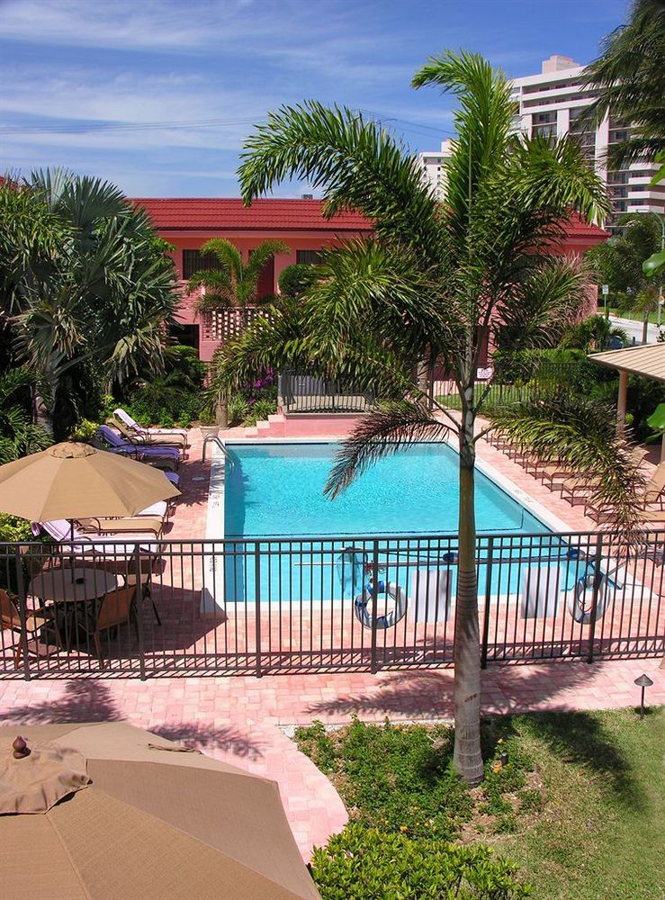 Away Inn Lauderdale-by-the-Sea Exteriör bild