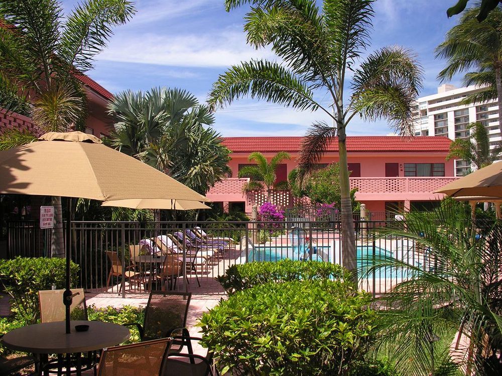 Away Inn Lauderdale-by-the-Sea Exteriör bild